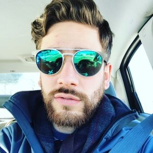 Meet your Posher, Cole